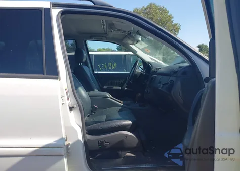 2002 Mercedes-Benz Ml 500 z USA, uszkodzony, nr VIN 4JGAB75E82A321286